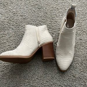 Lightly worn cream booties